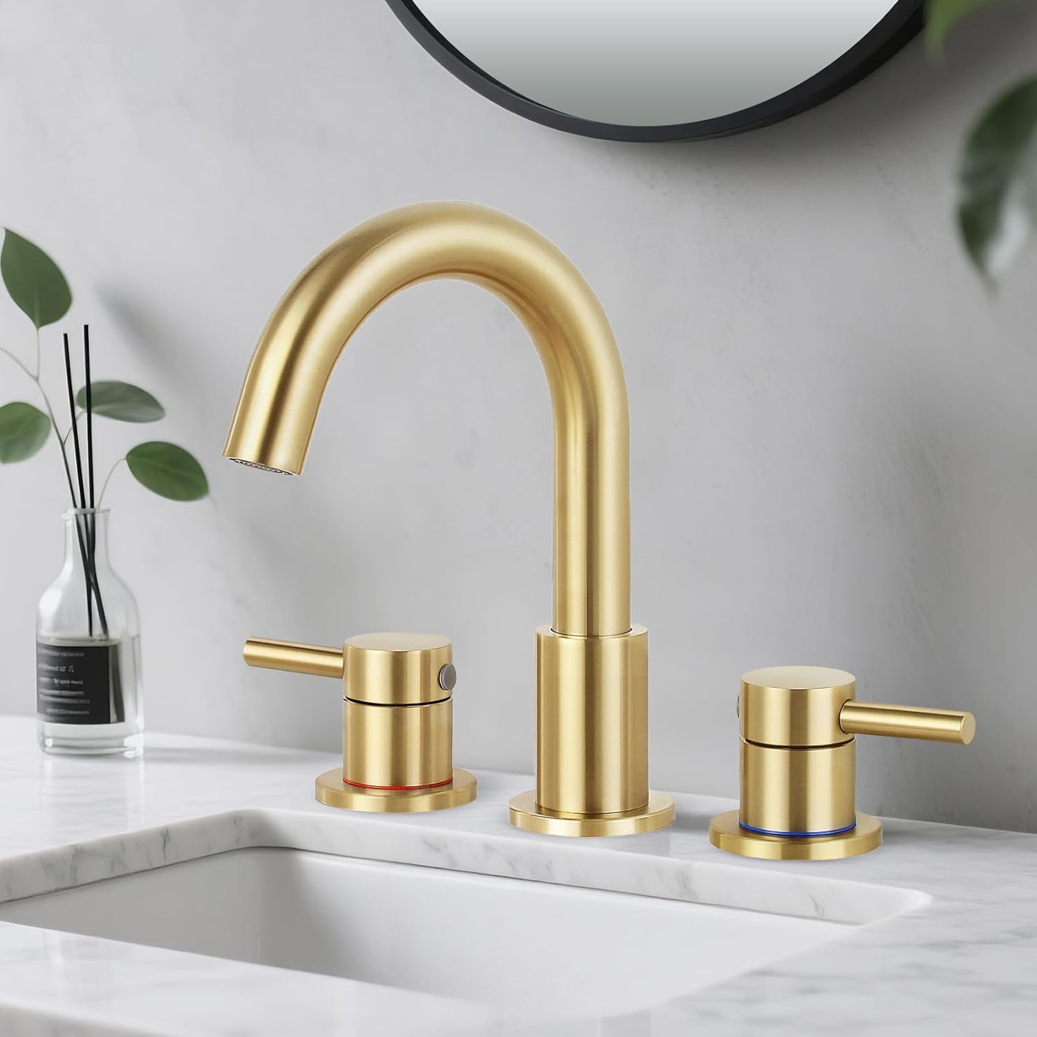 Bathroom Faucet 3 Hole, Brushed Gold Bathroom Sink Faucet with Pop Up Drain, 8 inch Widespread Bathroom Faucet with 360° Swivel Spout, 2 Handle Vanity Faucet with Water Supply Hoses